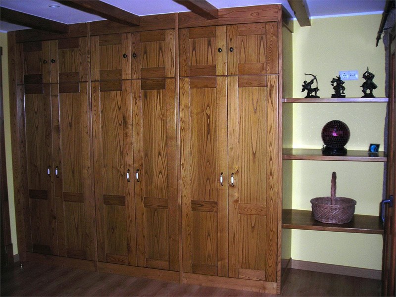 Armarios (Trabajos de carpintería en Carpintería-Ebanistería Sendón)